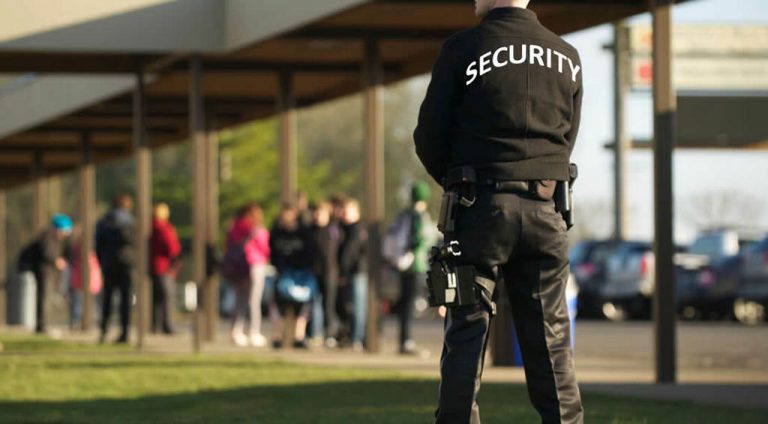 Beware of crying ‘criminal’ with pics