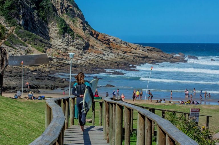 Vic Bay to Host Pro Surf Event