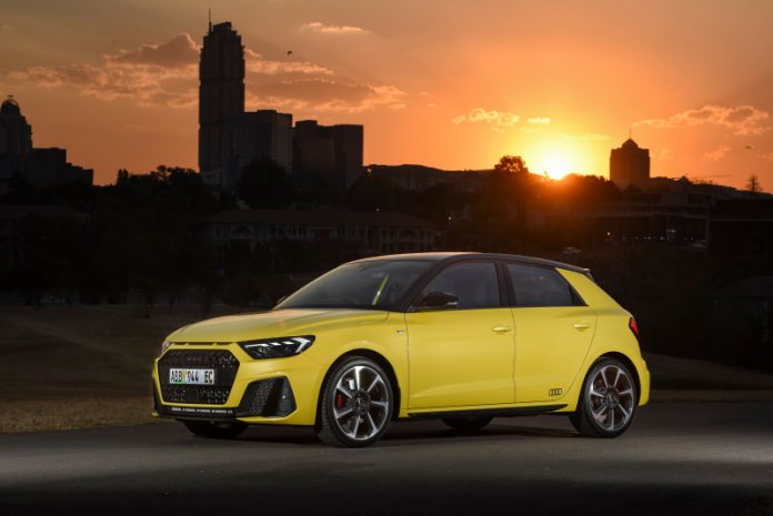 audi-a1_008s