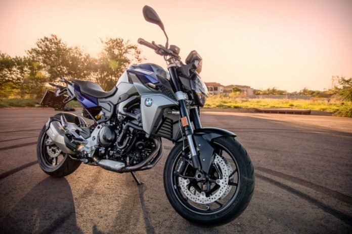 Brian Cheyne - BMW F 900 R-4s