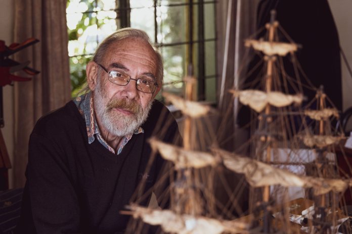 Foto 1 Brian Cheyne - Desmond