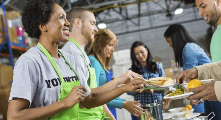 18 Reasons to Volunteer Your Time