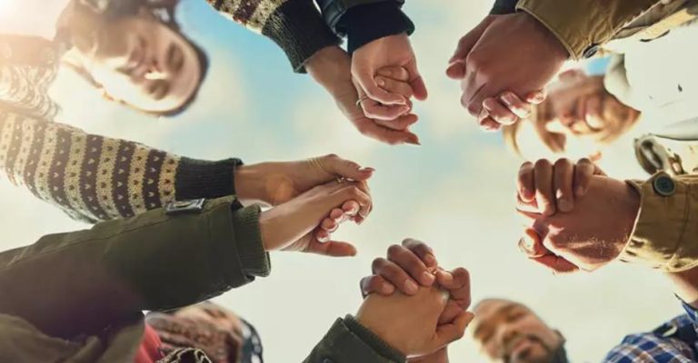 6 Reasons Why Corporate Prayer Is Powerful and Essential